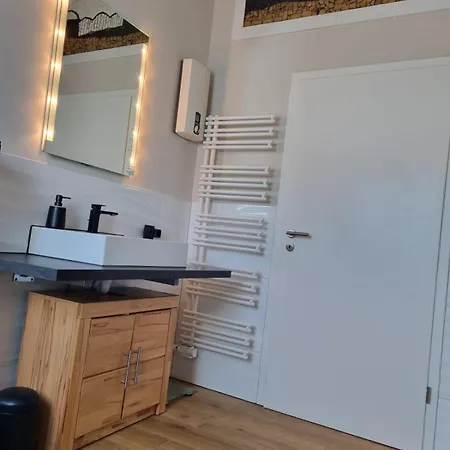 Eifelsteig Krimihauptstadt بيت للعطل *